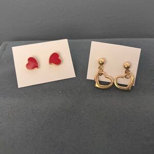 Vintage Heart gold earring set! Red and gold! Perfect for Valentine’s Day!